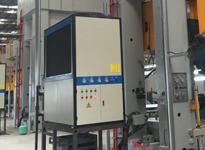 常規(guī)尺寸的油冷機安裝注意事項有哪些？