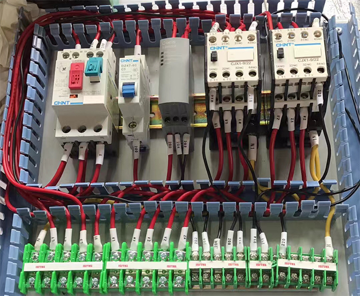 油冷機(jī) 油冷機(jī)