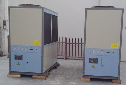 jM4o4bL9wPl290wZF8l81M275sfGx848.jpg 油冷機.jpg