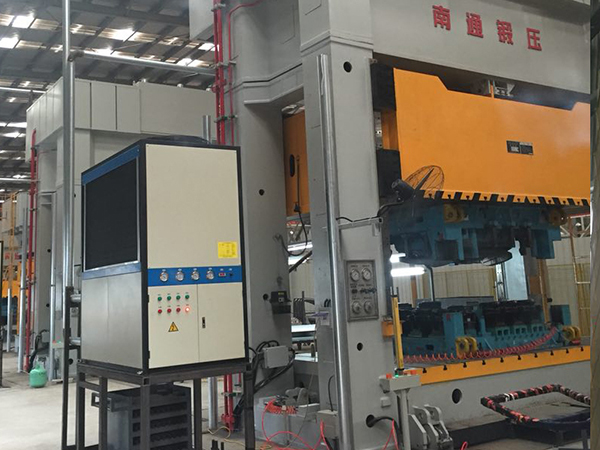 油冷機(jī)制冷量怎么選擇 油冷機(jī)制冷量怎么選擇